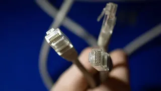 Крупные разработчики софта выступили за создание согласительного органа по интернет-блокировкам, заявив, что текущие меры мешают работе Рунета и российским программистам и подталкивают к развитию всё более сложных способов обхода ограничений.