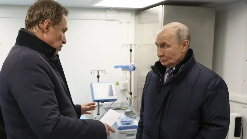Президент поручил министру здравоохранения расширить обследования репродуктивного здоровья мужчин и женщин на фоне многолетнего падения рождаемости и принятых демографических инициатив.