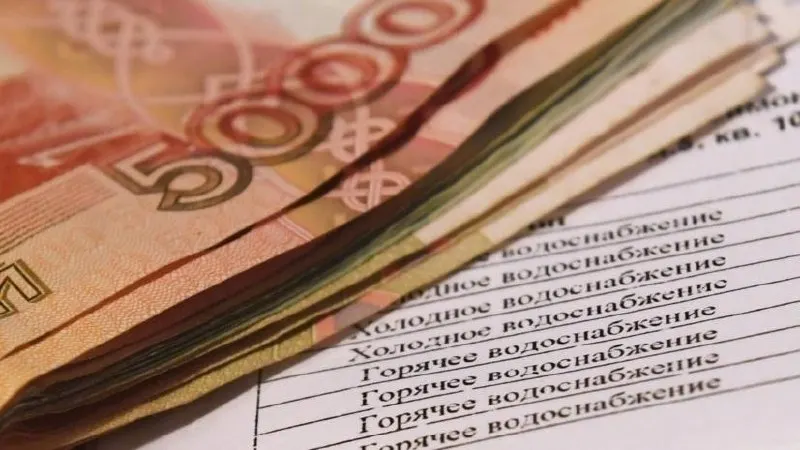 Юристы предупреждают, что плата за холодную воду для части потребителей может рассчитываться с повышающим коэффициентом 3 — это коснётся владельцев без счётчика при наличии технической возможности его установки, а также при несвоевременной поверке или непередаче показаний более трёх месяцев.