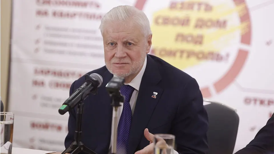 Справедливоросс Сергей Миронов предложил увеличить наказания за преступления против участников спецоперации и ветеранов боевых действий, обосновав это защитой фронтовиков.
