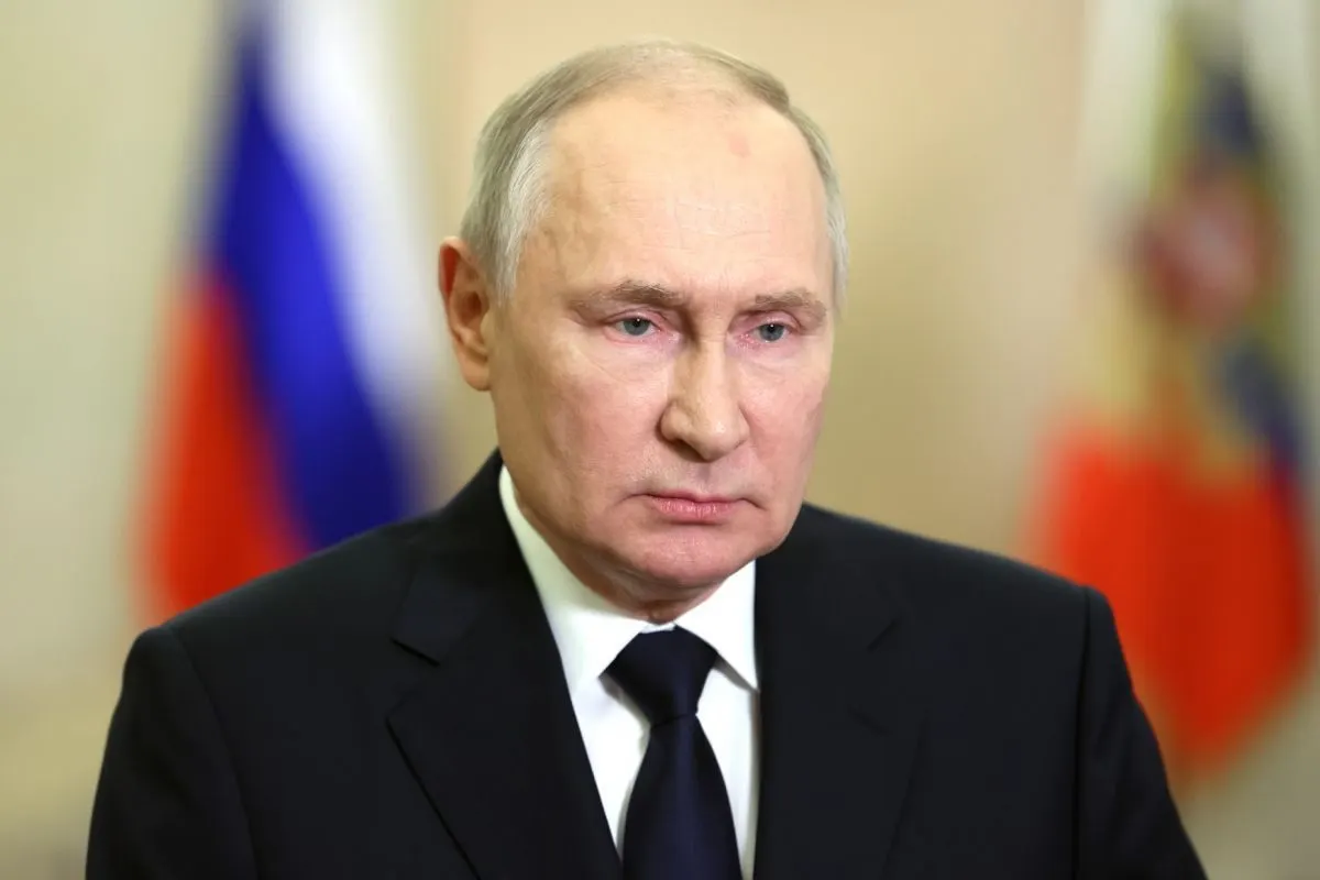 На форуме БРИКС президент России сообщил о свыше 30 тысячах санкций против страны и о росте экономики.