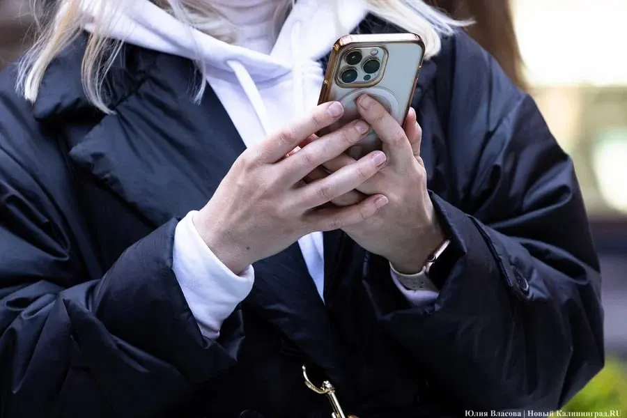 Минцифры вновь обсуждает с операторами введение платы за использование VPN на международном трафике сверх установленного лимита — 50 ГБ в месяц.
