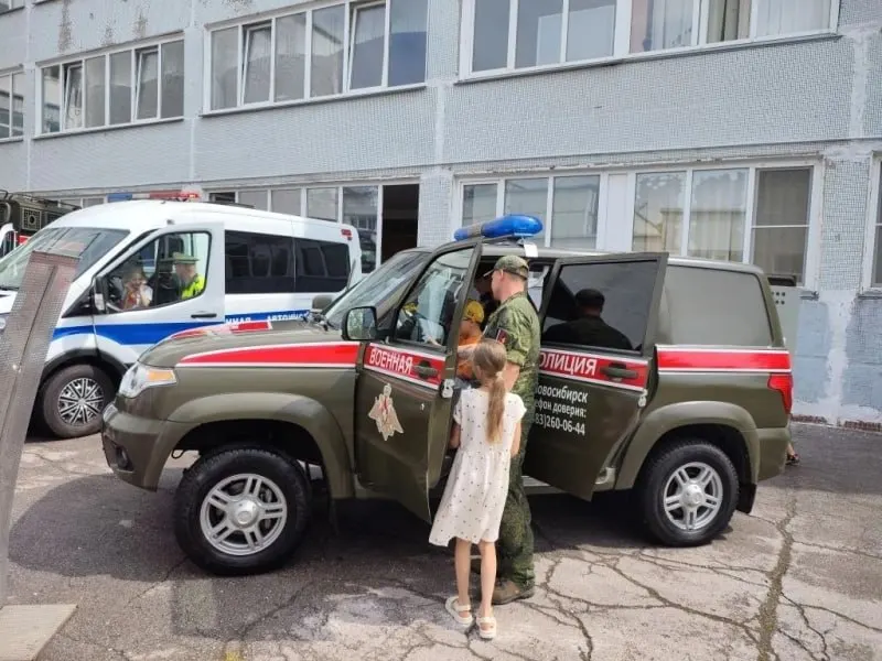 Минобороны предложило расширить полномочия военной полиции: опрос граждан, проверку документов, обследование объектов и возможность работать в гражданской одежде по решению начальства.