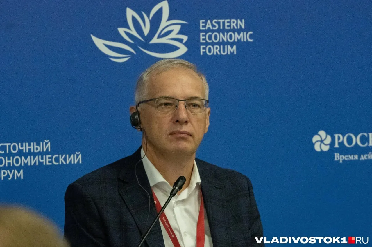 Алексей Алексеев отметил опыт Кожемяко и готовность Шестакова работать на местах, учитывать мнение людей и искать решения.