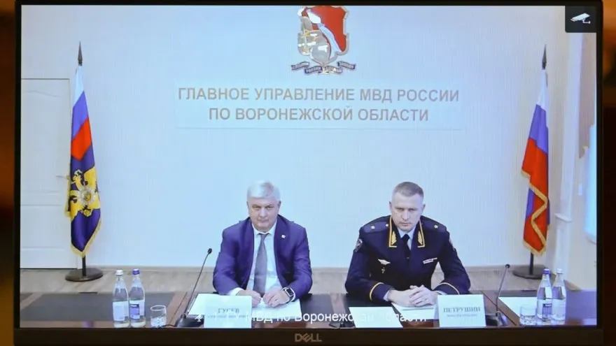Президент назначил Максима Петрушина начальником ГУ МВД по Воронежской области. Ранее он руководил УМВД Ульяновской области; при нём в регионе выросла выявляемость групповой преступности. Предыдущий глава ушёл в правительство области.