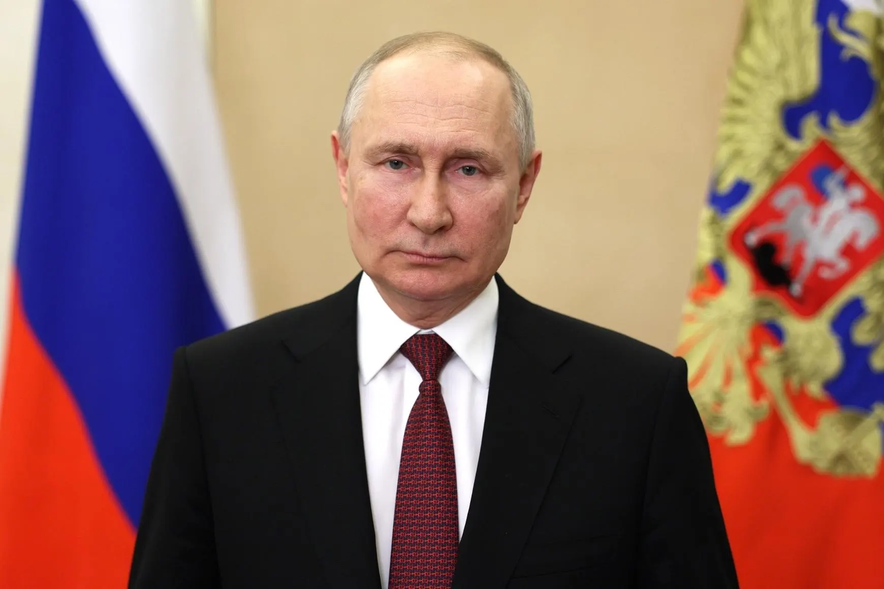 Указ президента расширяет круг ветеранов, которым фонд может оказывать поддержку: в него включили людей, ставших инвалидами в связи с ранениями или заболеваниями при отражении атак, а также тех, кто продолжает службу с ограничениями по здоровью; фонд будет содействовать и в адаптивном спорте.
