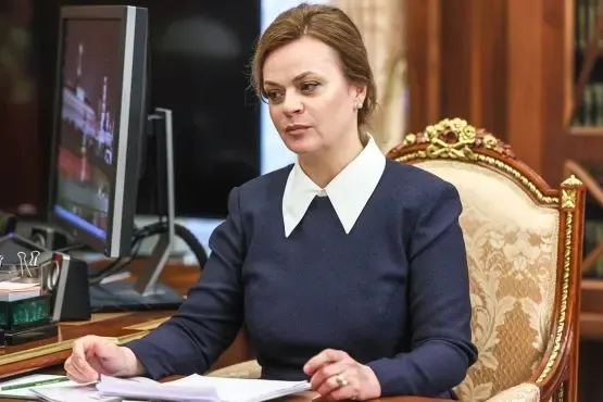 Президент подписал указ о назначении Анны Цивилевой в президиум Совета по стратегическому развитию. Цивилева имеет семейные связи с окружением главы государства и замужем за министром энергетики. Ранее также были расширены полномочия фонда «Защитники Отечества».