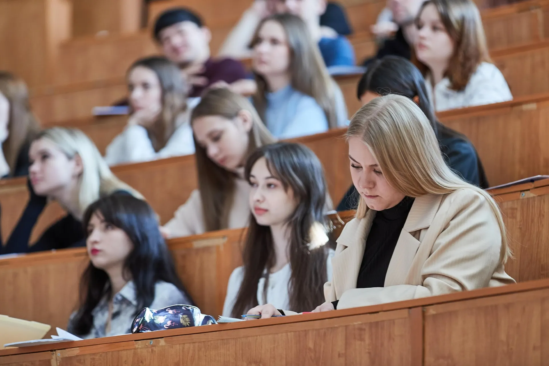 Студентов по целевым договорам теперь могут отчислить и обязать возместить затраты в любой момент.