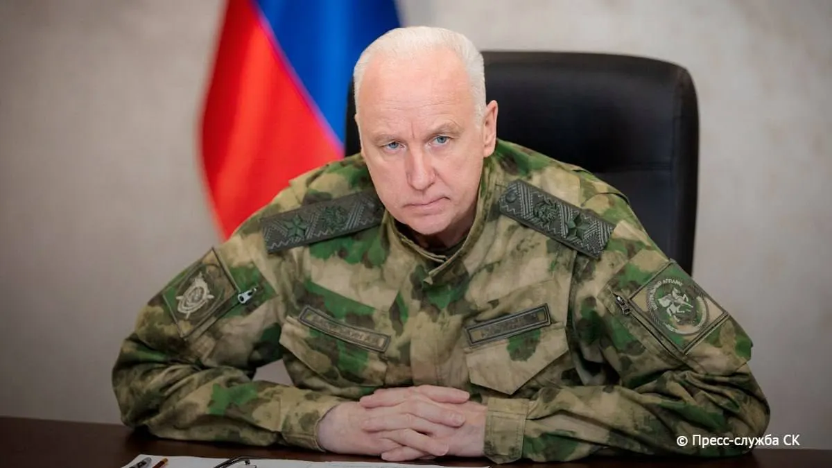Глава Следственного комитета сообщил, что с начала войны 54 региона подверглись ударам; в результате атак погибли 1 472 человека и ранены 6 754, общий ущерб в прифронтовых и приграничных территориях превышает 1 трлн рублей.