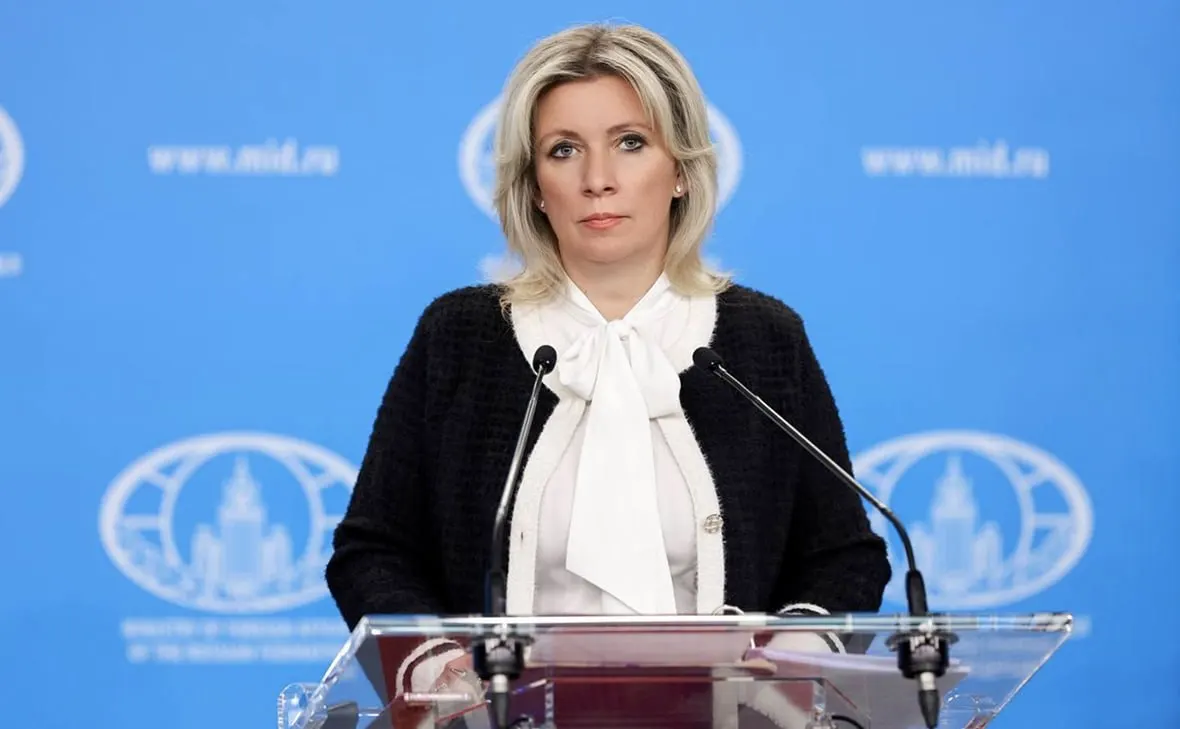 В МИД РФ опровергли слухи о введении «выездных виз», назвав их ложными и напомнив, что право на выезд гарантировано Конституцией.