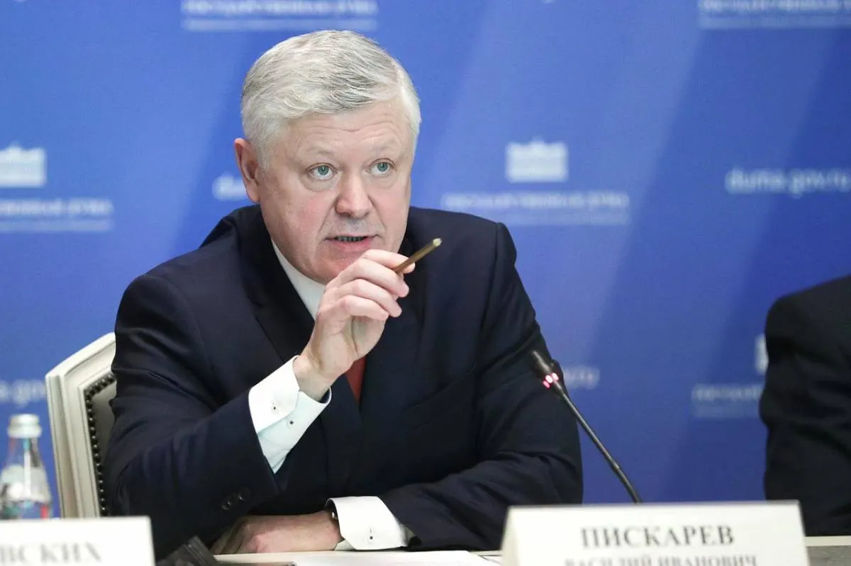 Депутаты заявили о планах за рубежом проводить провокации и дезинформацию на избирательных участках.