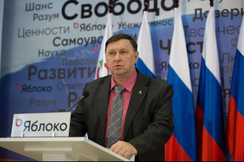 В столице и Екатеринбурге прошли судебные разбирательства по делу оппозиционных кандидатов на выборы: отмена регистрации и административные аресты, что стало продолжением предвыборной кампании.